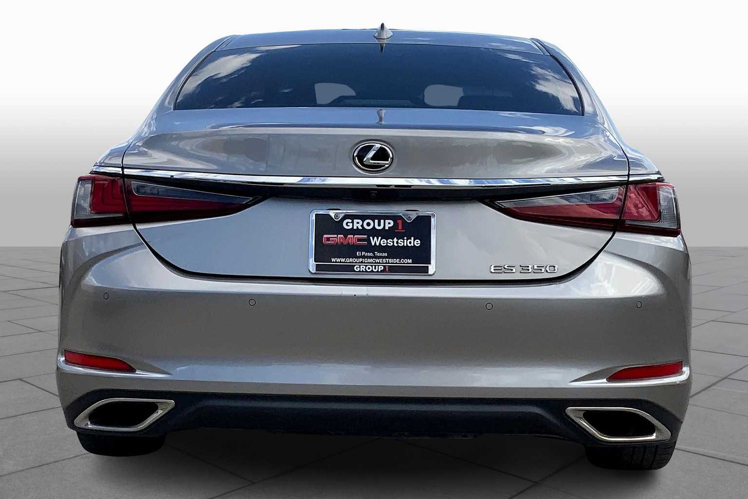 2019 Lexus ES 350 photo 4