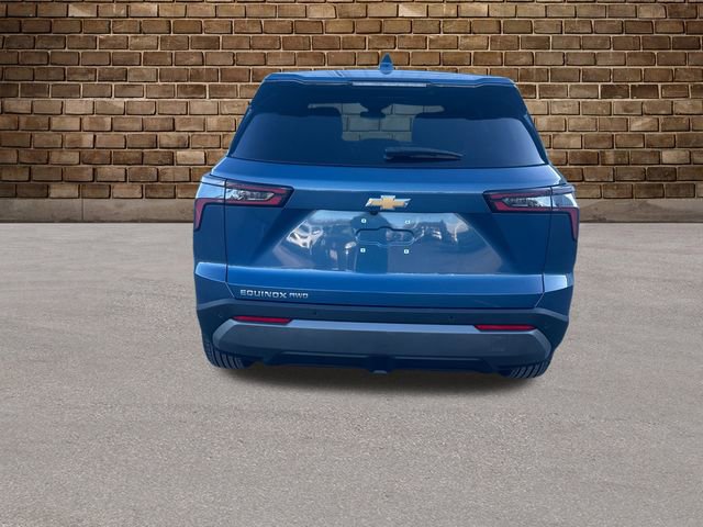 2026 Chevrolet Equinox LT photo 4