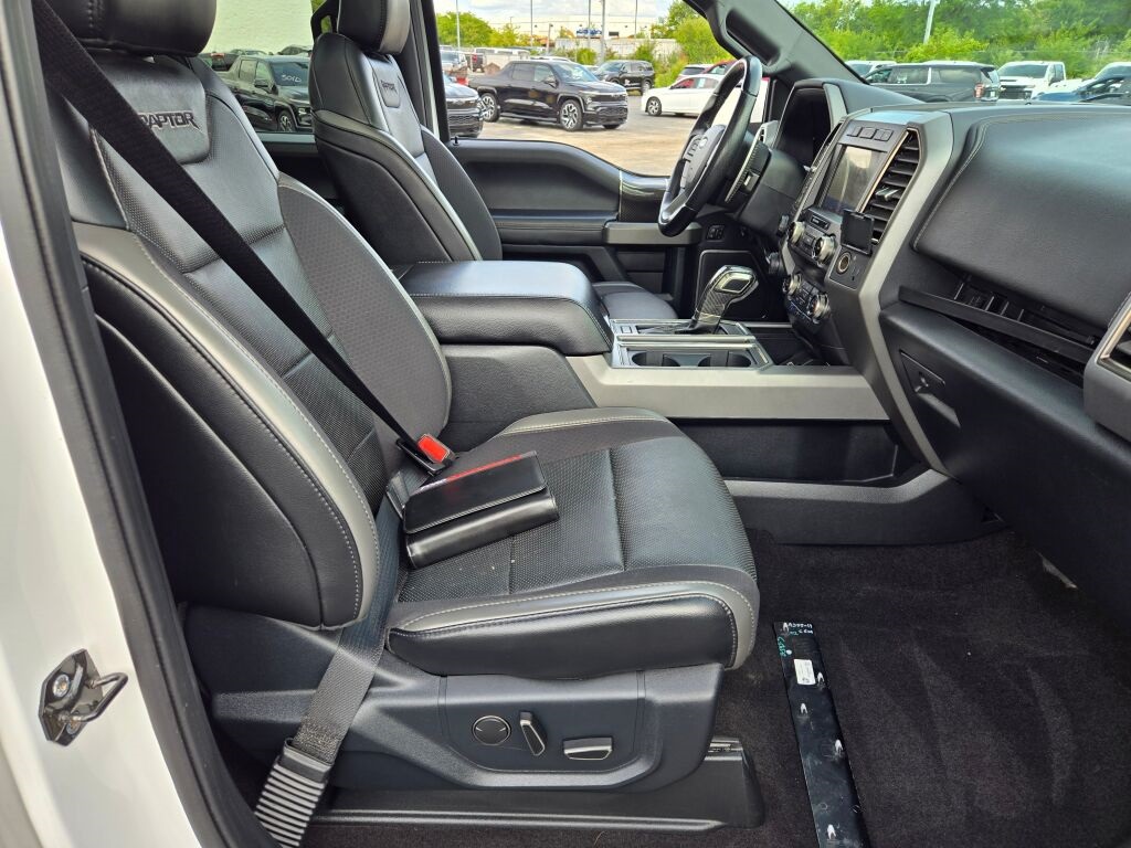 2020 Ford F-150 Raptor photo 4