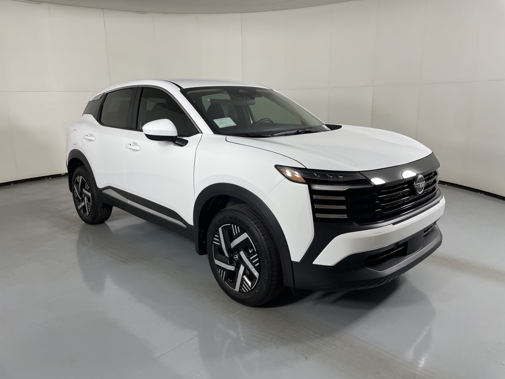 2025 Nissan Kicks SV photo 2