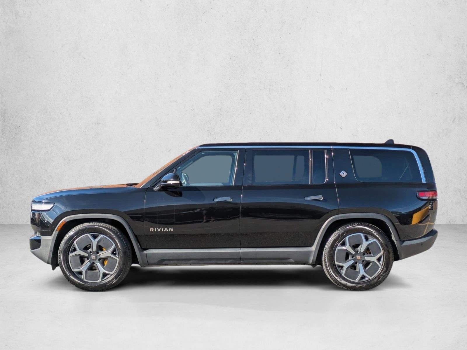 2023 Rivian R1S Adventure photo 9