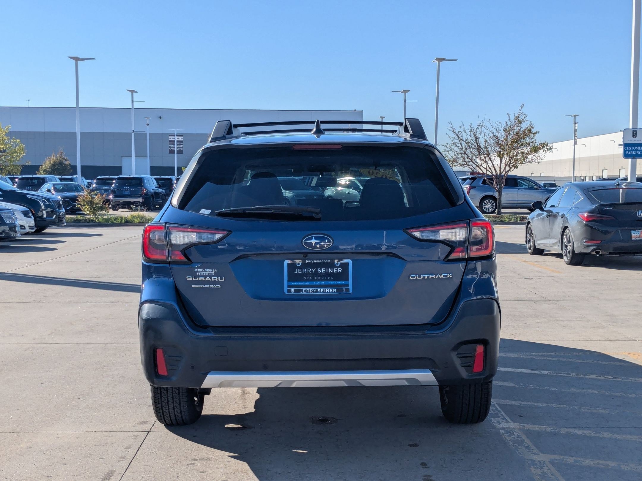 2020 Subaru Outback Limited photo 4