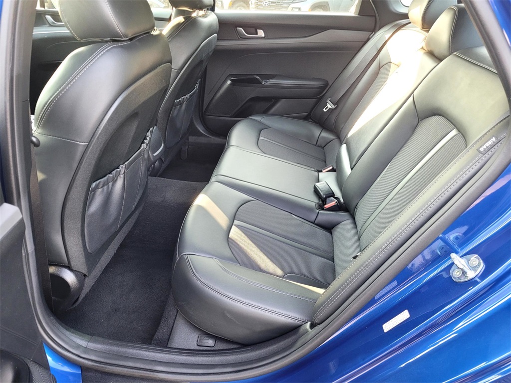 2023 Kia K5 GT-Line photo 16