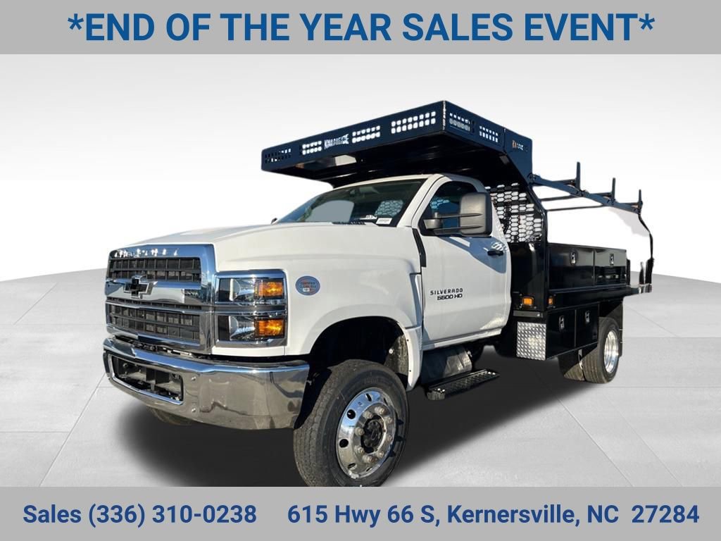 2024 Chevrolet Silverado 4500 Medium Duty Chassis Cab Work Truck's photo