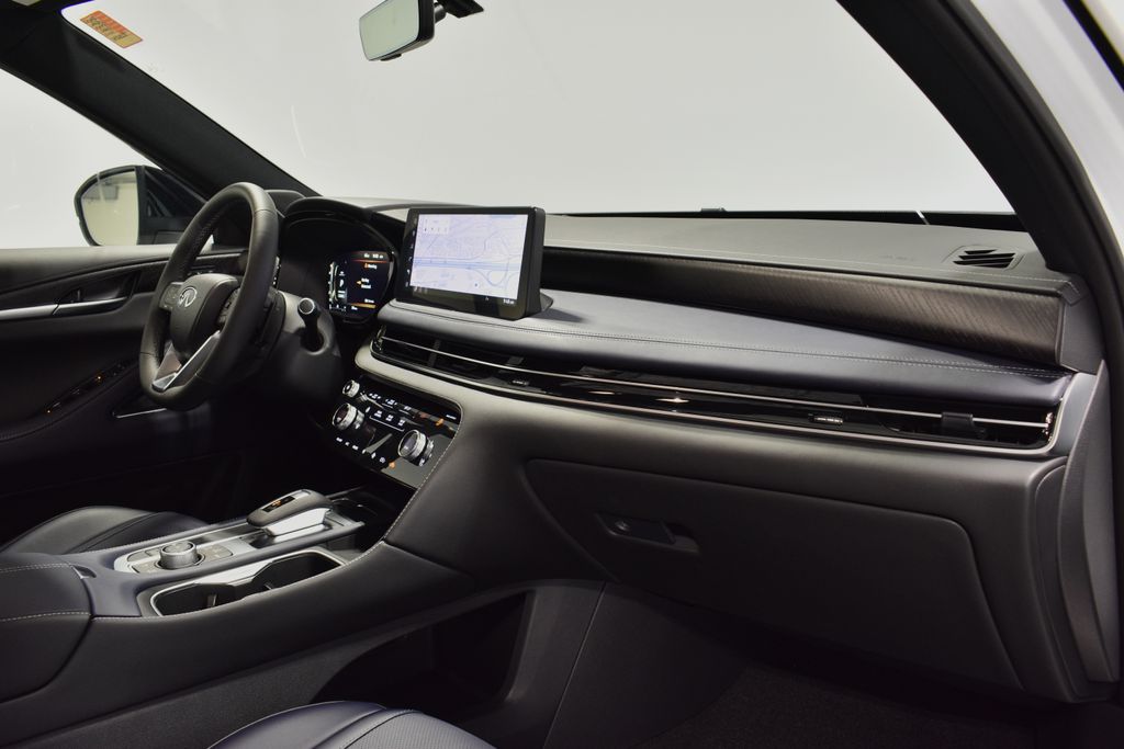 2026 Infiniti QX60 AWD photo 16