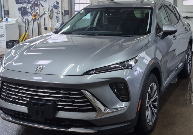 2024 Buick Envision Preferred's photo