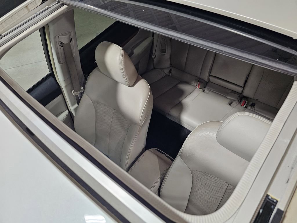 Used 2014 Subaru Outback 2.5i Limited with VIN 4S4BRBLC5E3238038 for sale in Bountiful, UT