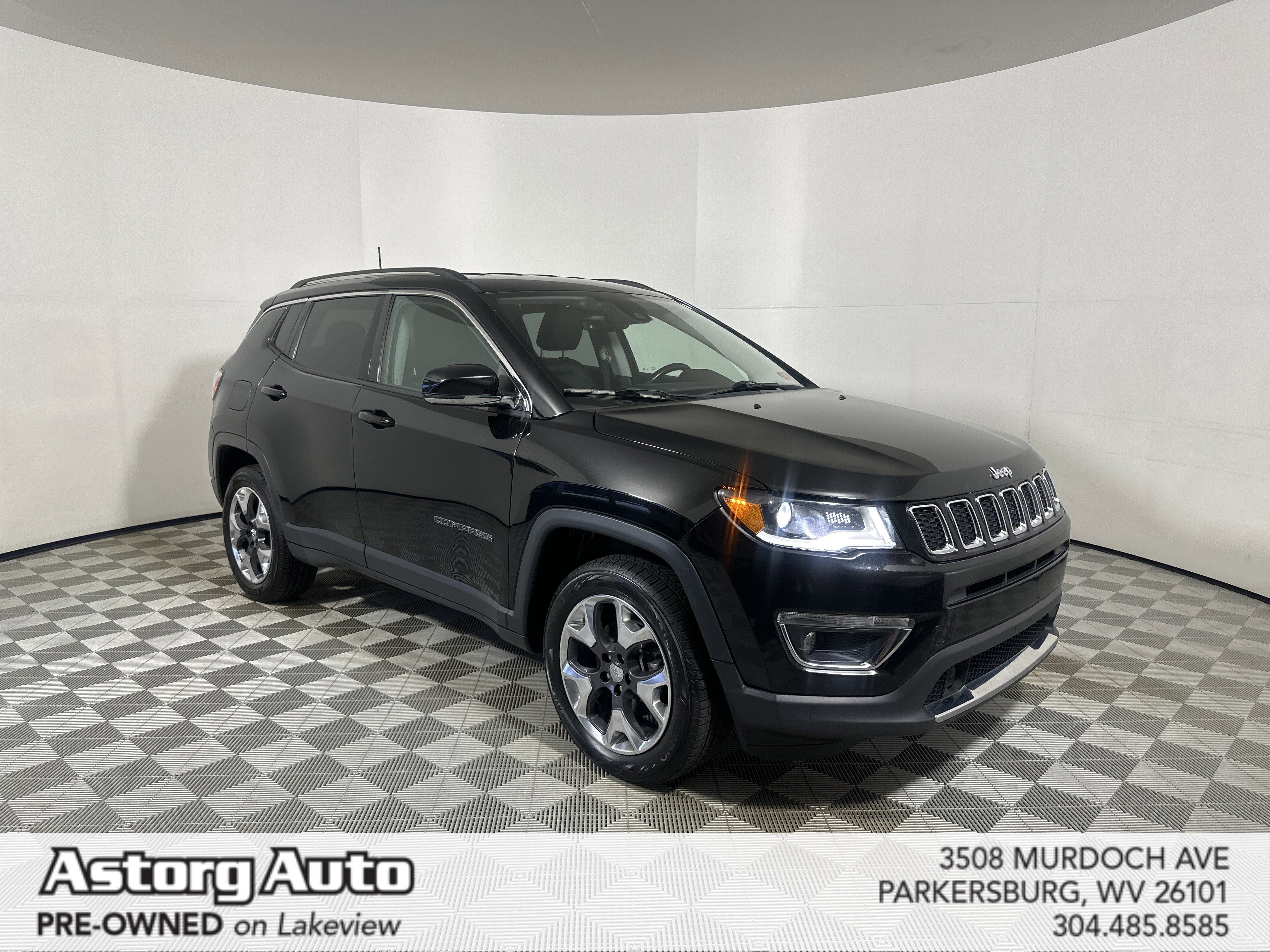2018 Jeep Compass Limited's photo