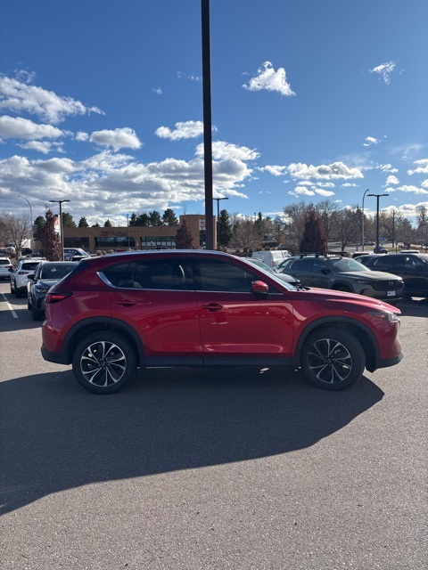 2022 Mazda CX-5 2.5 Premium Plus photo 4