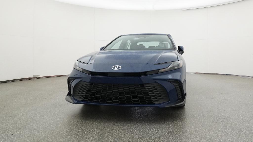 2026 Toyota Camry SE photo 3