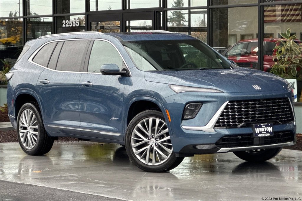 2026 Buick Enclave Avenir's photo