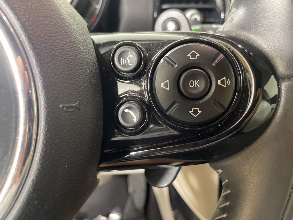 2019 Mini Cooper S Iconic photo 24