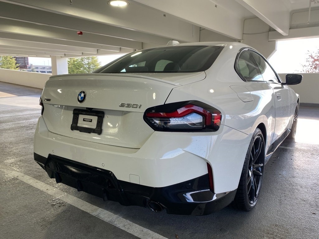 2023 Bmw 230i xDrive photo 4