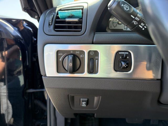 2002 Ford Thunderbird Base photo 16