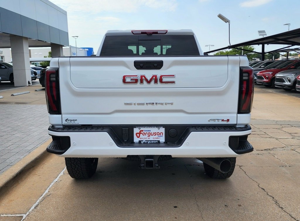 2026 Gmc Sierra 2500 HD AT4 photo 4
