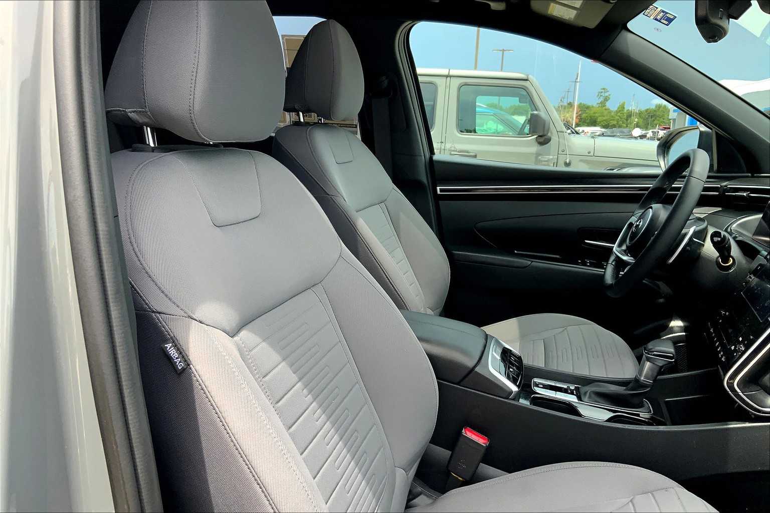 2022 Hyundai Santa Cruz SEL Premium photo 8