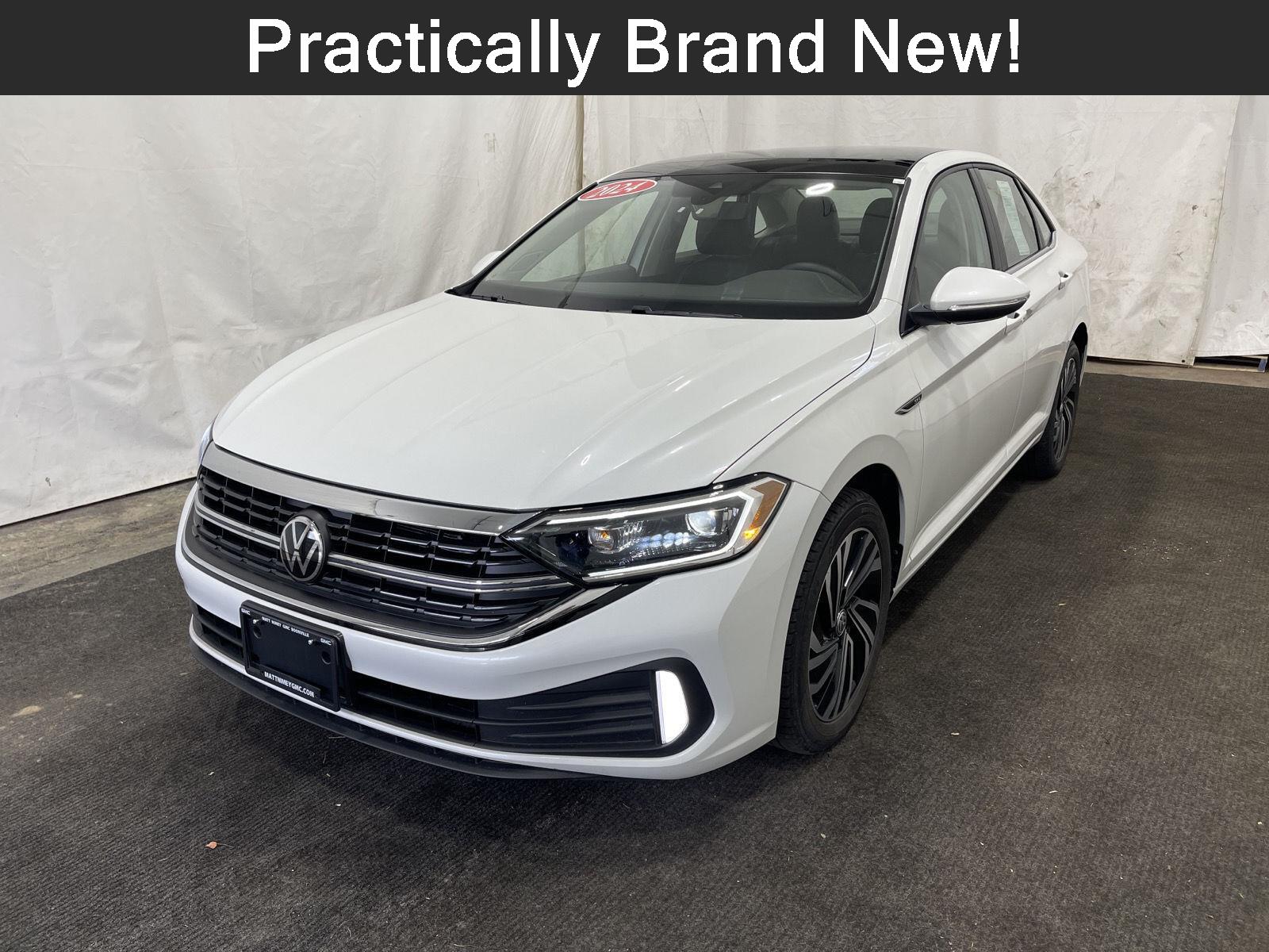 2024 Volkswagen Jetta SEL's photo