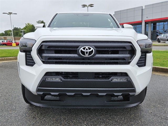 2025 Toyota Tacoma SR5 Double Cab photo 2