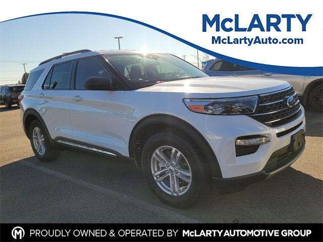 2023 Ford Explorer XLT's photo