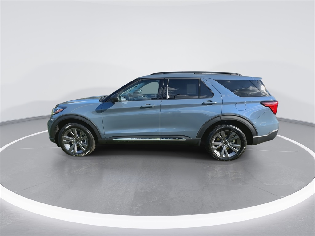 2025 Ford Explorer photo 4