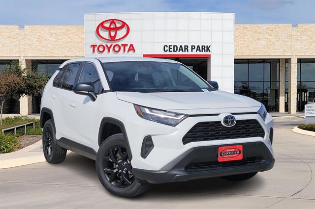 2024 Toyota RAV4 LE