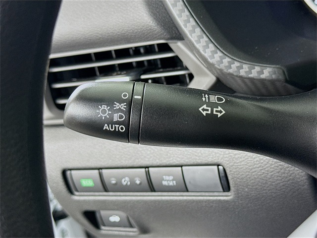 2025 Nissan Sentra S photo 14