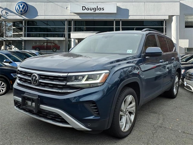 2022 Volkswagen Atlas SE w/Tech's photo