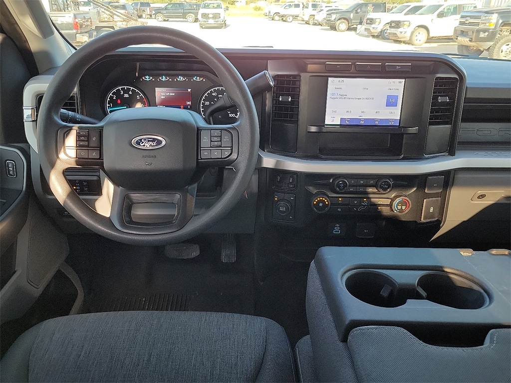2024 Ford F-250 XL photo 16