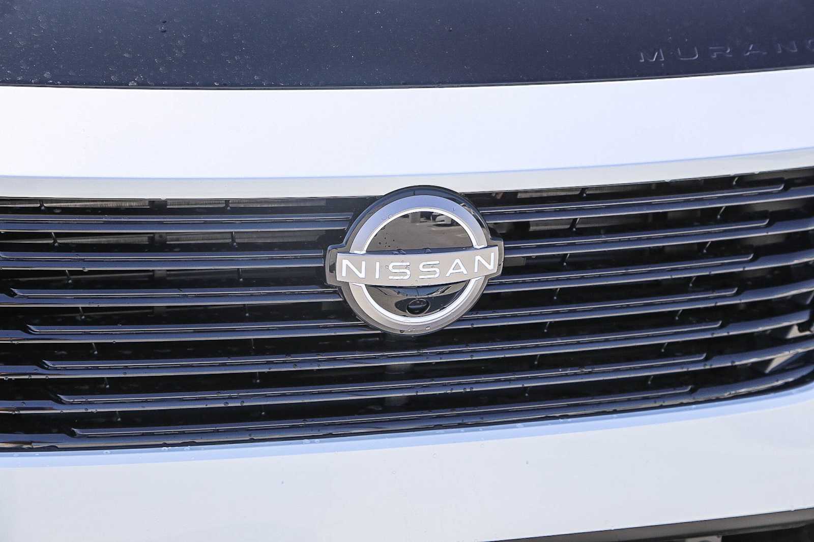 2025 Nissan Murano SV photo 4
