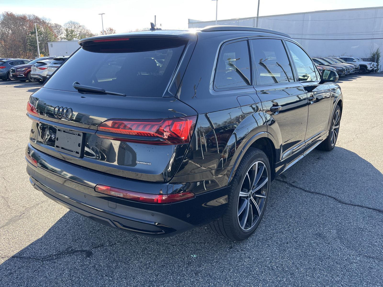 2022 Audi Q7 3.0T Premium Plus photo 3