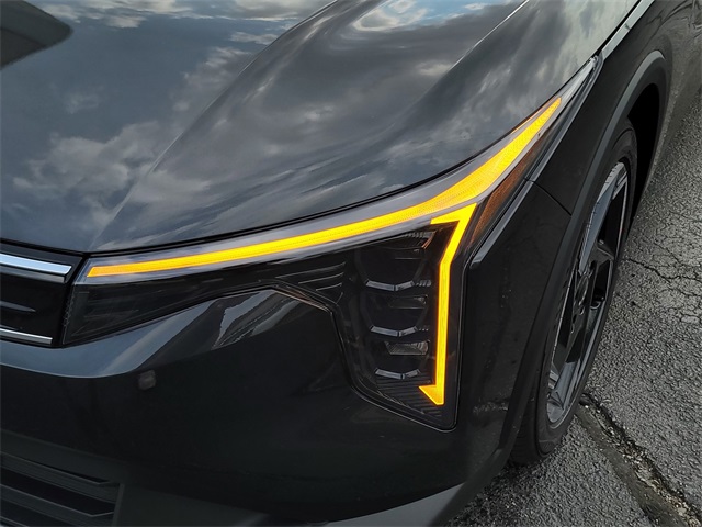 2025 Kia K4 EX photo 7