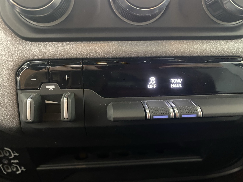 2024 Ram 2500 Big Horn photo 9