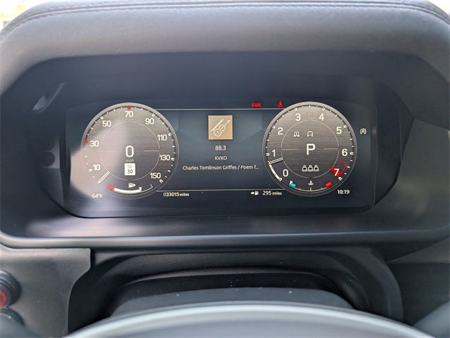 2023 Land Rover Defender 110 S photo 30