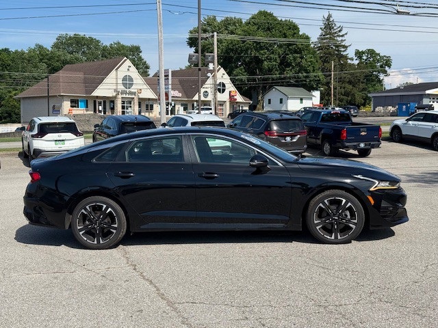 2023 Kia K5 GT-Line photo 3