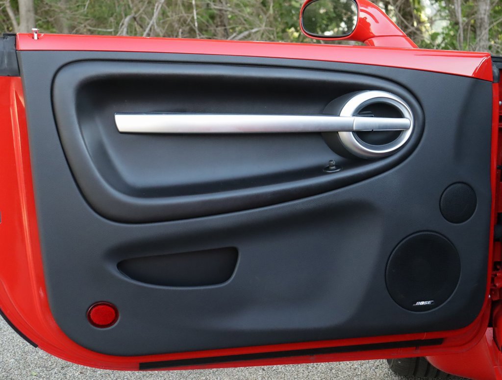 2005 Chevrolet SSR Base photo 20