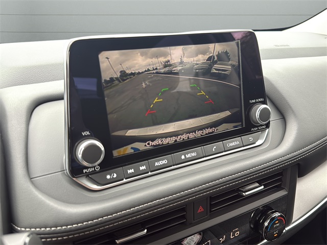 2026 Nissan Rogue SV photo 23
