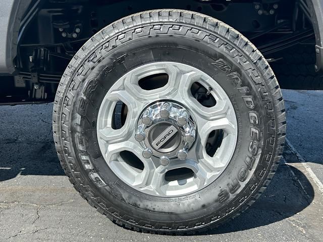 2026 Ford F-350 XLT photo 39