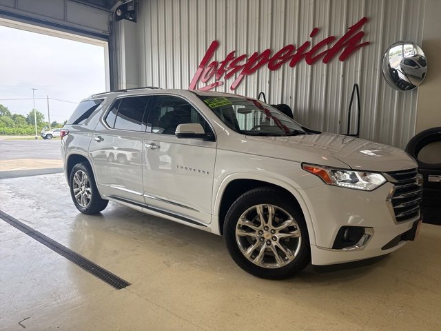 Used 2018 Chevrolet Traverse High Country with VIN 1GNEVKKWXJJ179431 for sale in Kansas City