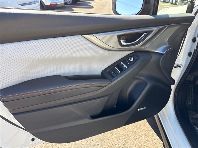2021 Subaru Crosstrek Limited photo 2