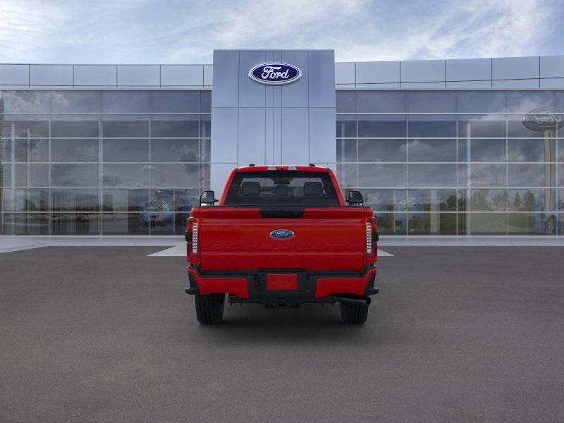 2025 Ford F-350 photo 4