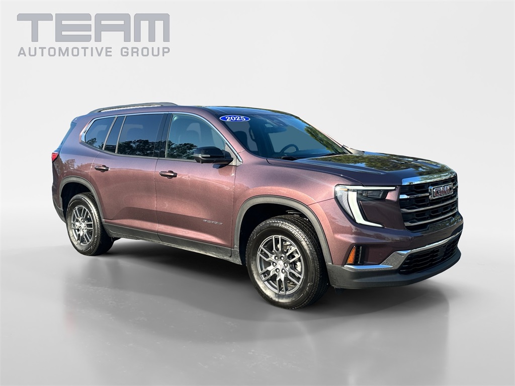2025 GMC Acadia Elevation's photo