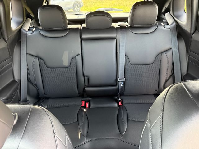 2026 Jeep Compass Latitude photo 19