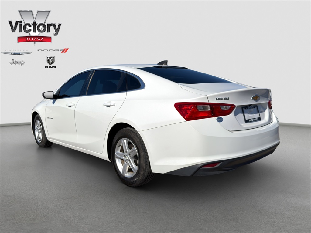 2020 Chevrolet Malibu LS photo 4