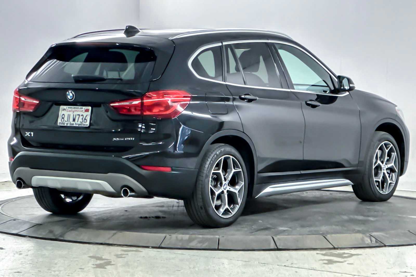 Used 2018 BMW X1 28i with VIN WBXHT3C36J5L29634 for sale in San Francisco, CA