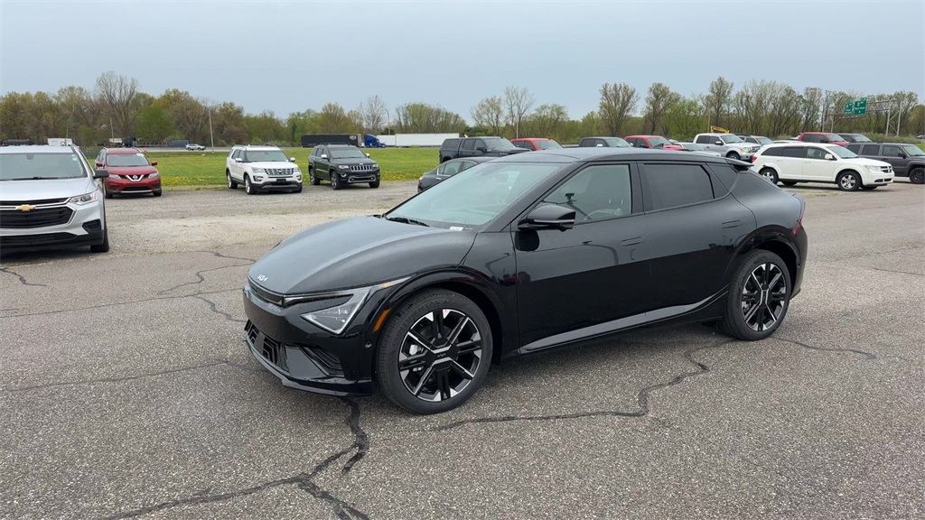 2025 Kia EV6 GT-Line photo 4