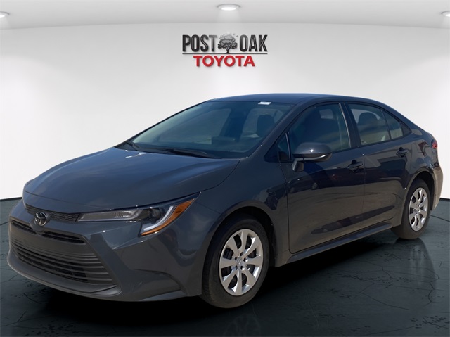 2025 Toyota Corolla LE photo 3