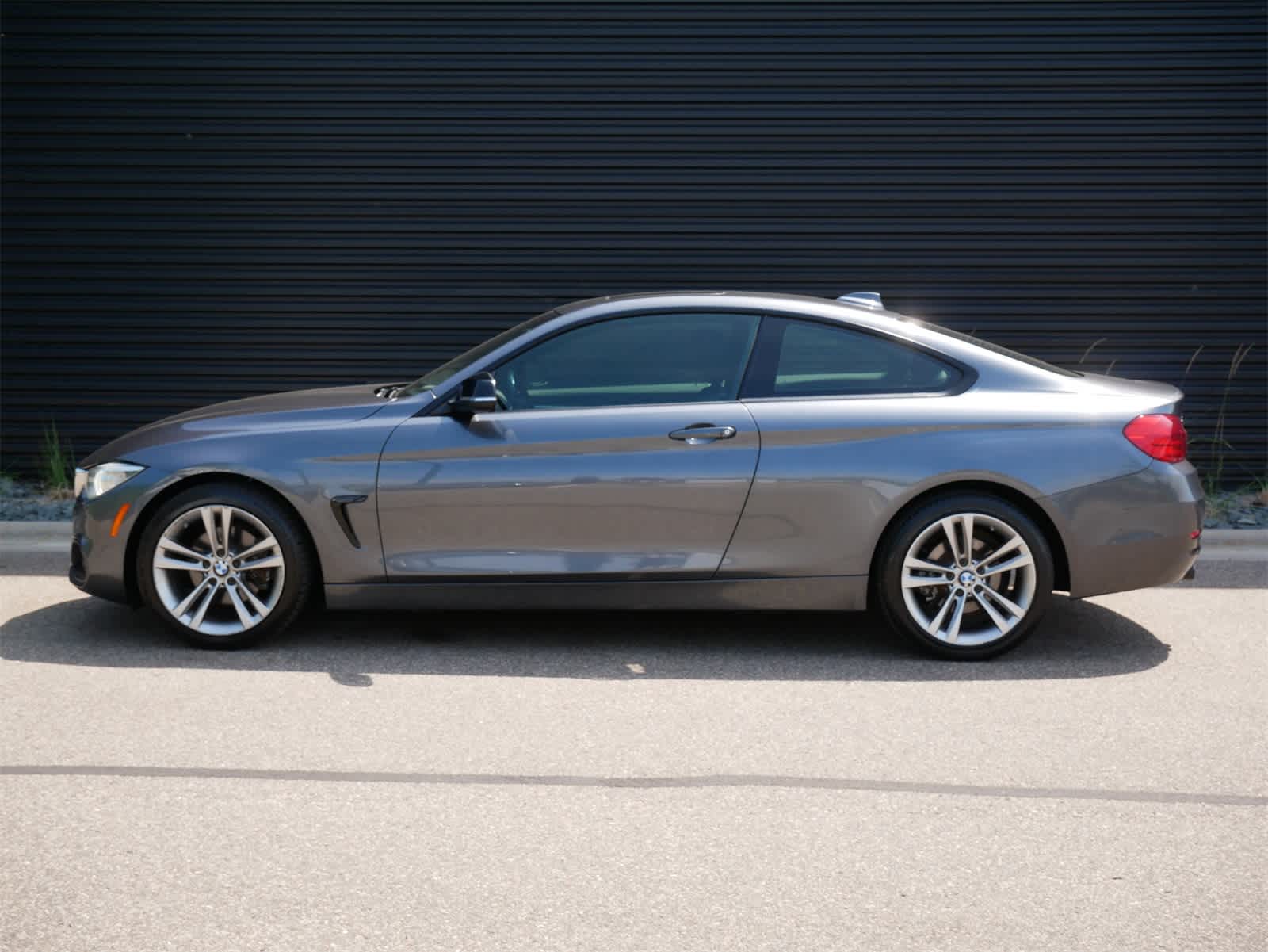 Used 2014 BMW 4 Series 428i with VIN WBA3N5C59EK196077 for sale in Saint Paul, Minnesota