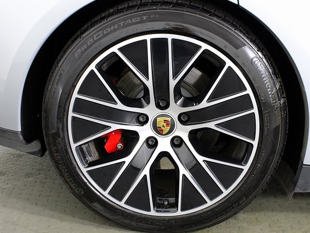 2021 Porsche Taycan 4S photo 12