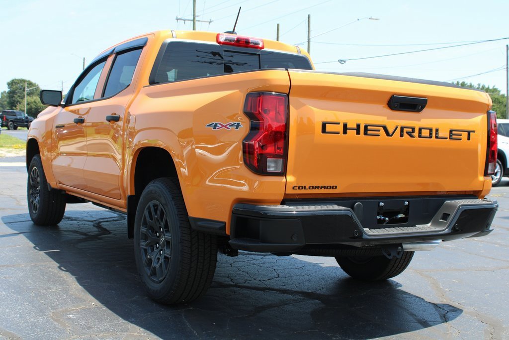 2025 Chevrolet Colorado LT photo 4