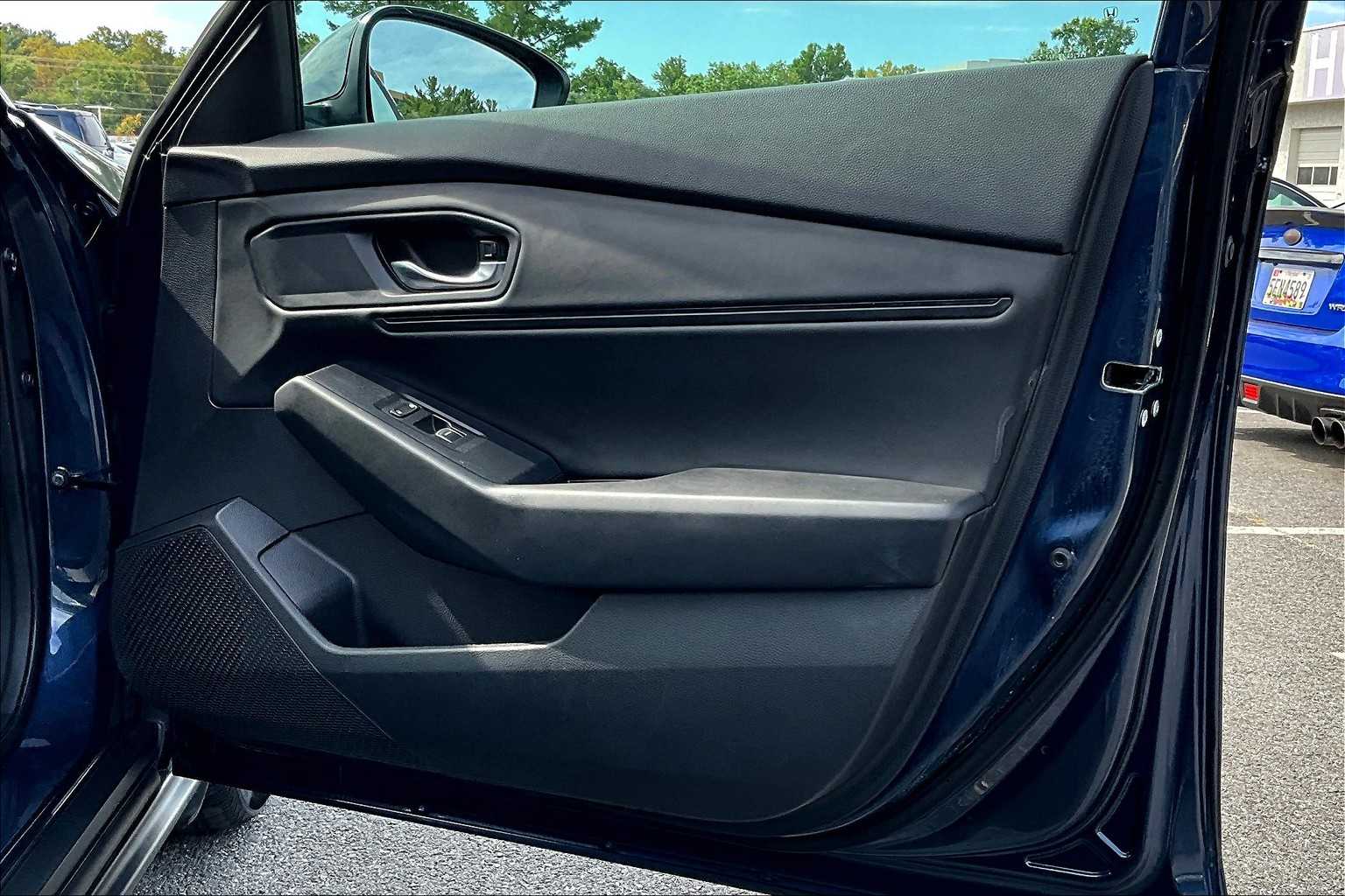 2023 Honda Accord EX photo 21